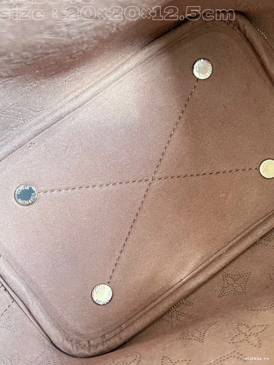 WIS VUITTON LOUIS BLOSSOM PM 1223